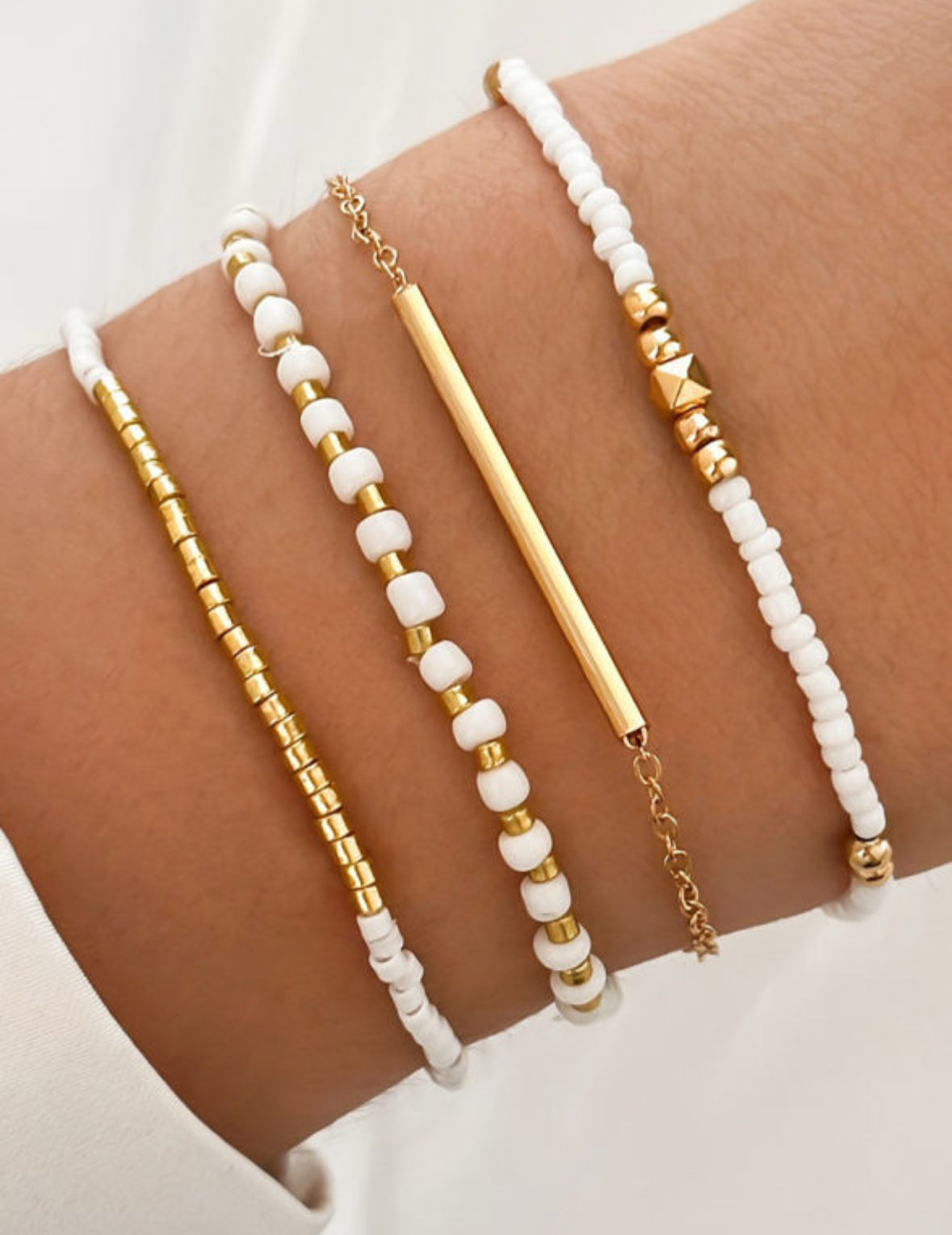 White/gold seed bead bracelets