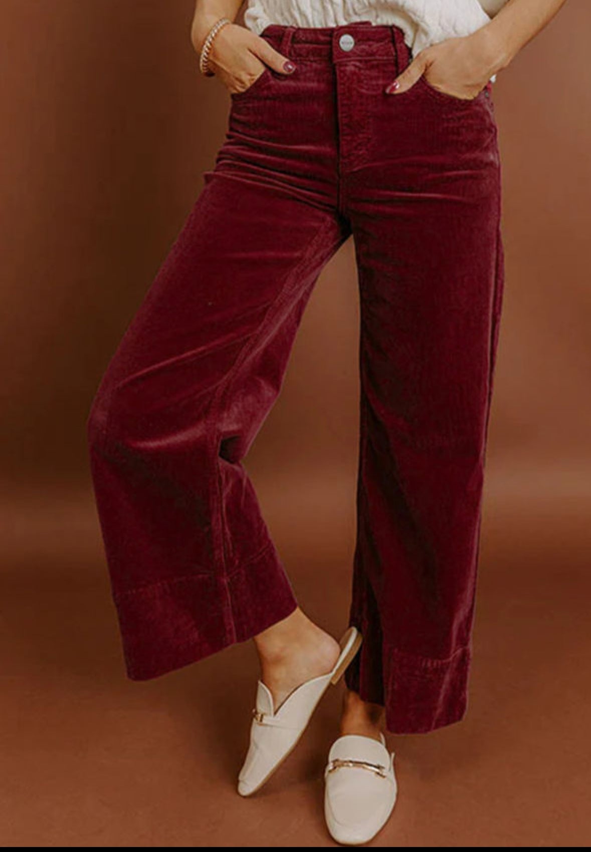 Wine corduroy crop pants