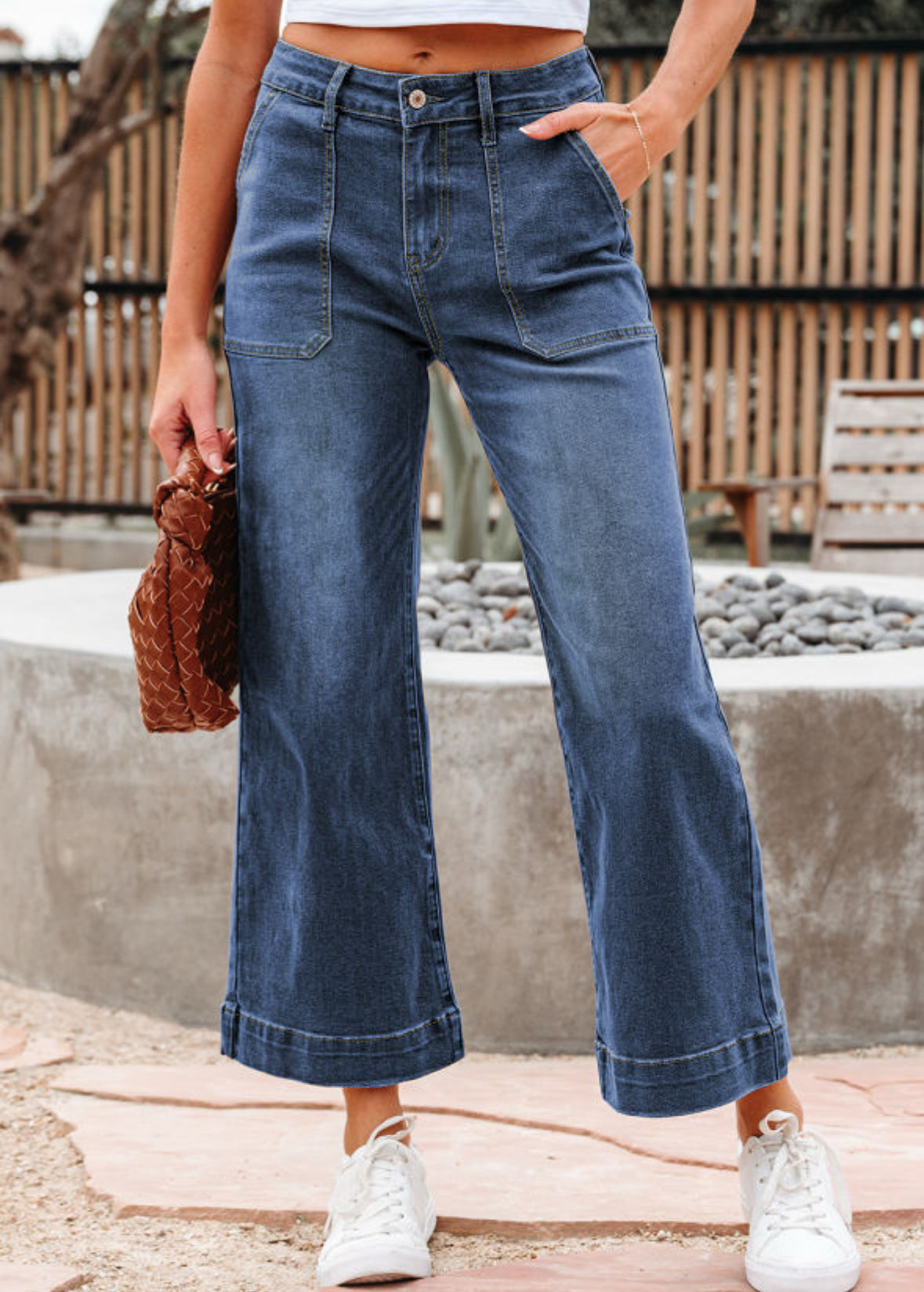 Darkwash wide leg big pocket jeans
