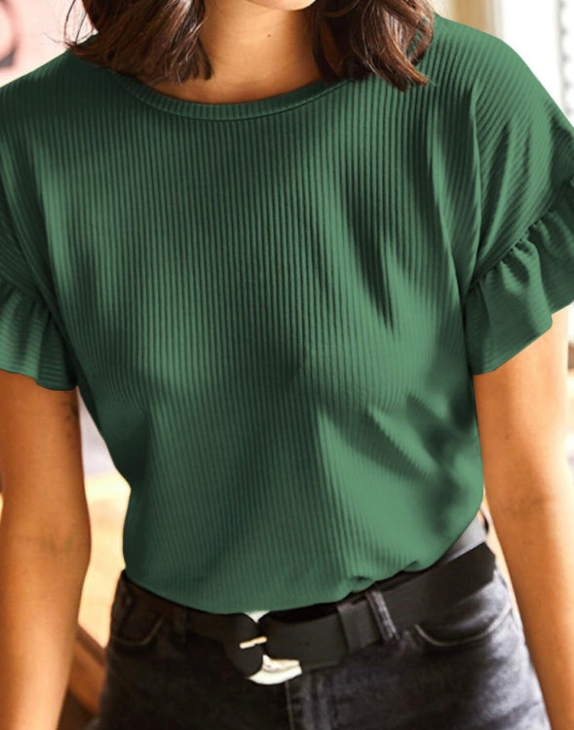 Green ribbed ruffle sleeve