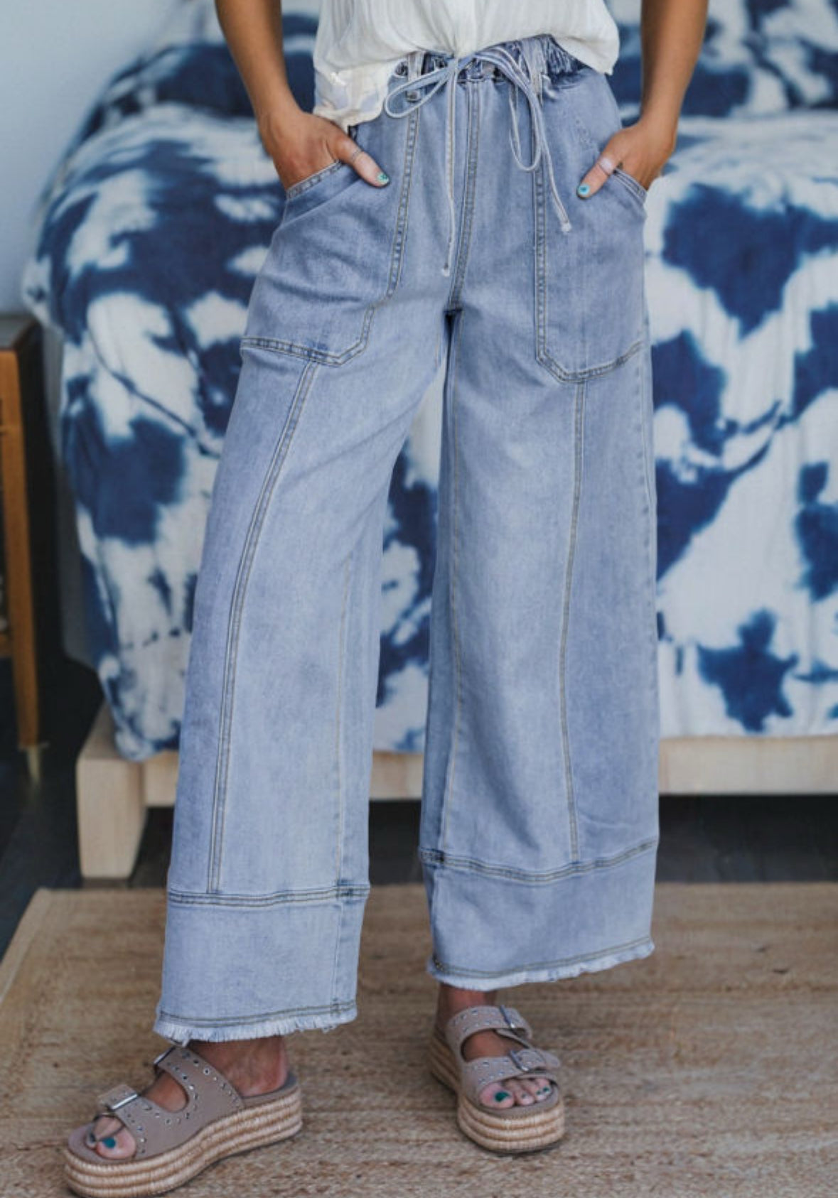 Wide leg mineral wash elastic waist denim